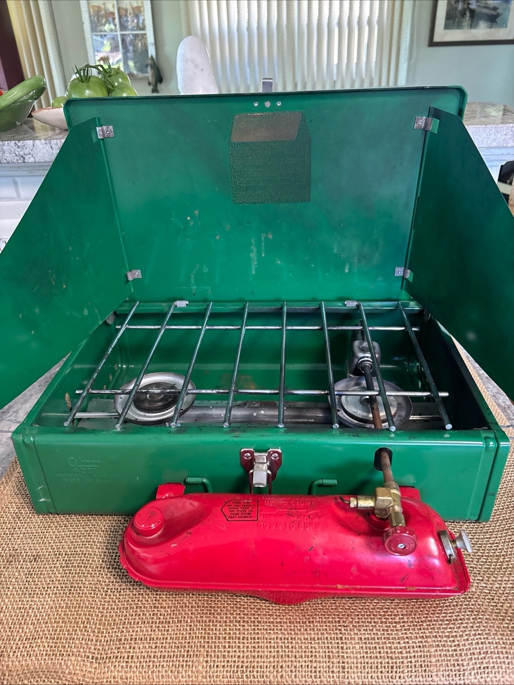 Vintage Coleman 2 Burner Camp Stove 425E With Fuel Tank- Classic Green Color